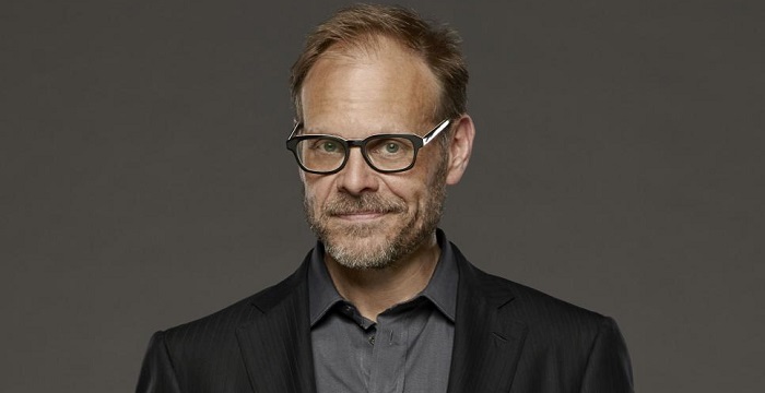Alton Brown Bio, Early Life, Career, Net Worth and Salary