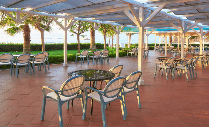 CHAIR DIRECTION TO RESTAURANTS