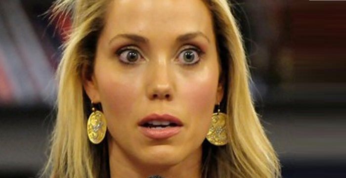 Elizabeth Berkley Bio, Early Life, Career, Net Worth and Salary