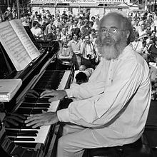 Gary Goldschneider Biography, Age, Height, Wife, Net Worth and Family