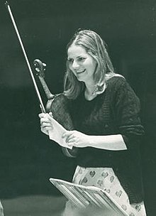 Iona Brown Biography, Age, Height, Wife, Net Worth and Family