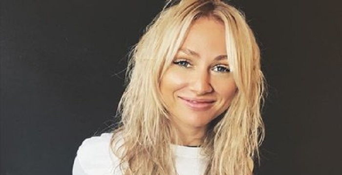 Lou Teasdale Bio, Early Life, Career, Net Worth and Salary