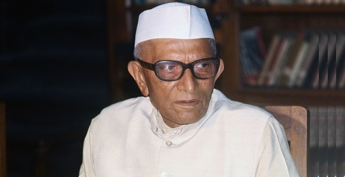 Morarji Desai Bio, Early Life, Career, Net Worth and Salary