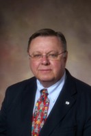 Ro Foege Biography, Age, Height, Wife, Net Worth and Family