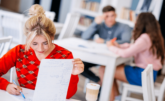 How to Effectively Use Previous Year Question Papers in SBI Exam Preparation