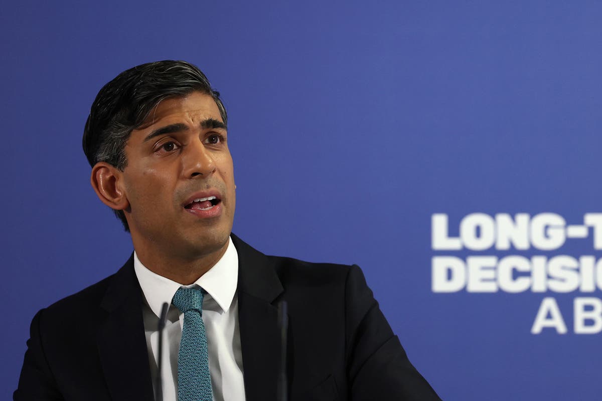 Covid Inquiry: Rishi Sunak thought it was okay to let people die, Cummings claims