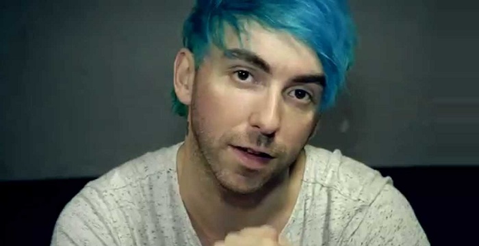 Alex Gaskarth Bio, Early Life, Career, Net Worth and Salary