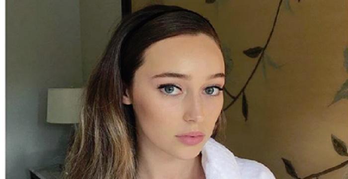 Alycia Debnam-Carey Bio, Early Life, Career, Net Worth and Salary