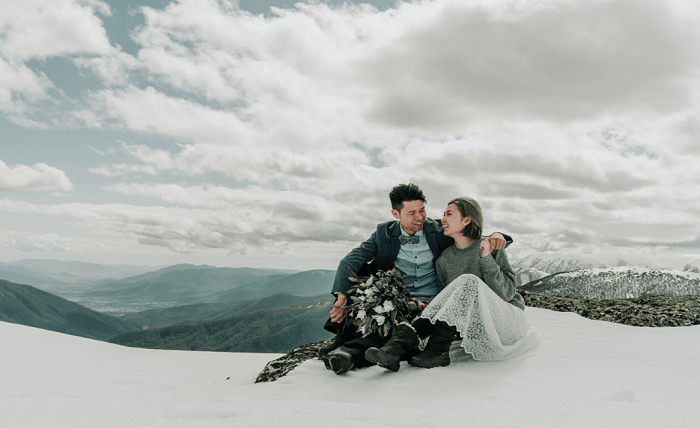 5 Best Tips For Your Engagement Photos