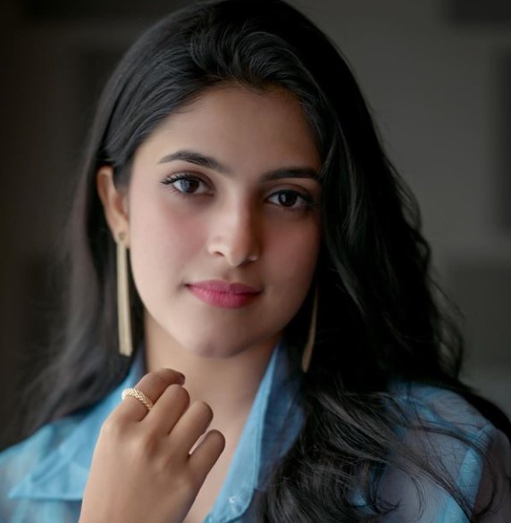 Meenakshi Dinesh