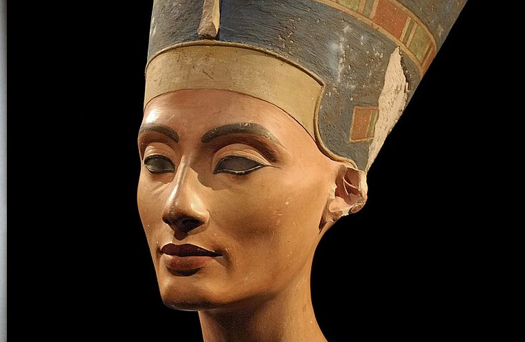 Nefertiti Bio, Early Life, Career, Net Worth and Salary