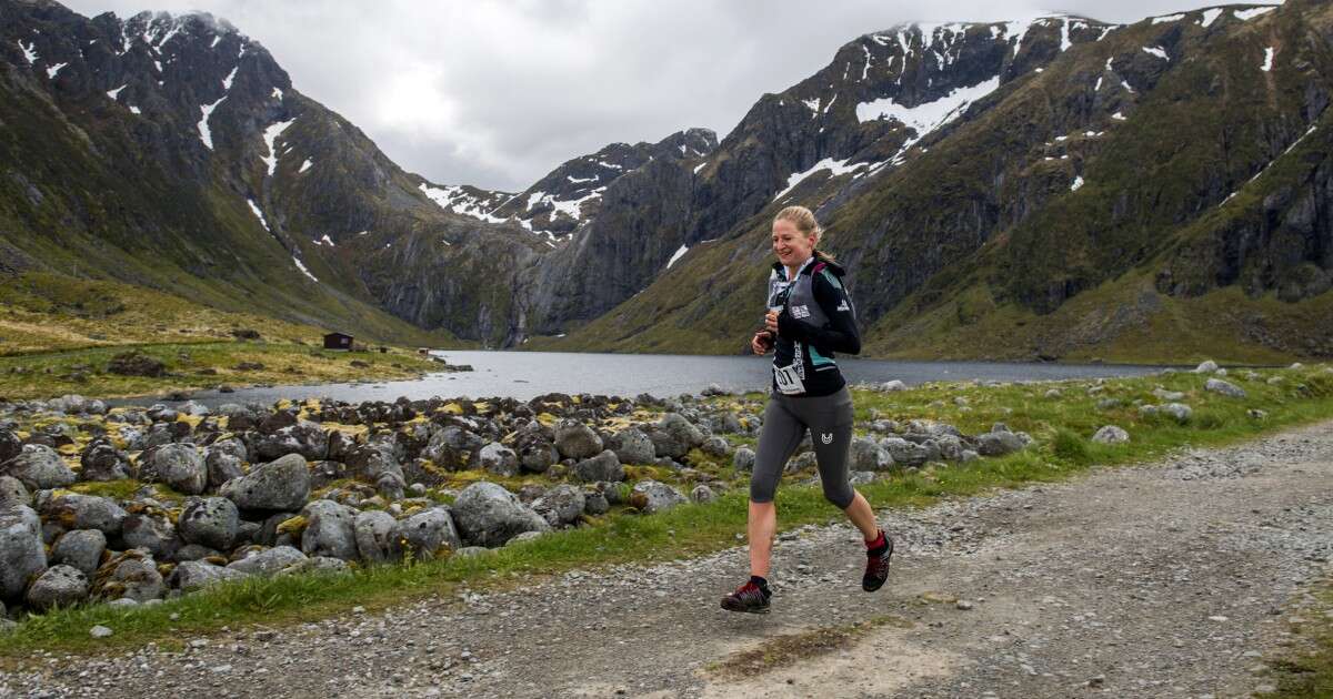 Ultra-marathoner banned from racing after riding in car during race