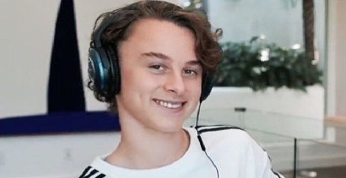 Wyatt Oleff Bio, Early Life, Career, Net Worth and Salary