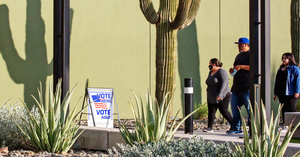 In battleground Arizona, a Latino radio station takes on the fight against political disinformation