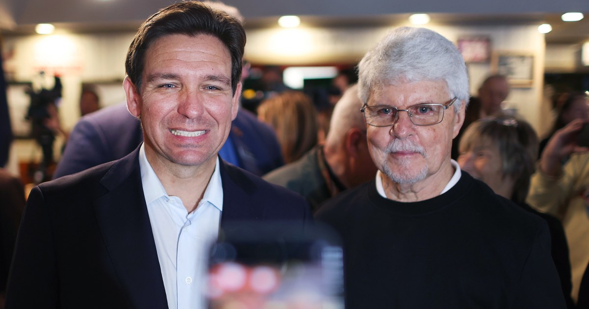 Ron DeSantis is running the Iowa playbook — and hoping that’s what still counts