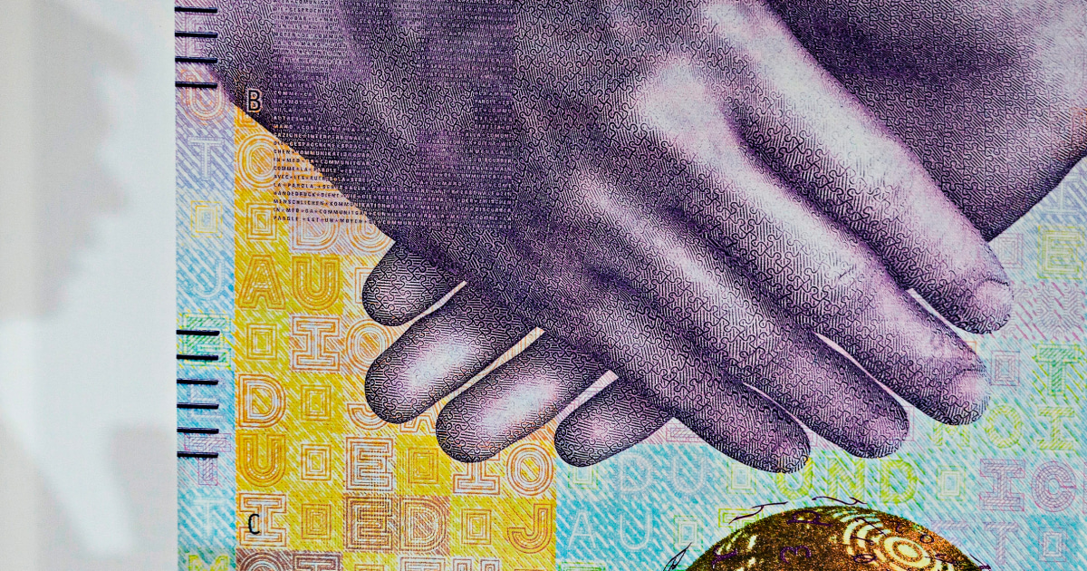 Swiss bank will pay $122.9 million after helping U.S. citizens hide billions in assets