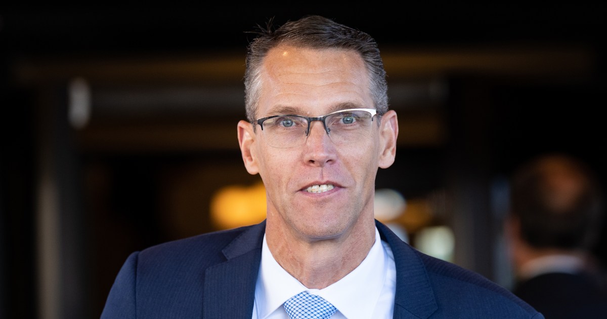 One Iowa GOP congressman weighs presidential endorsement as others stay neutral