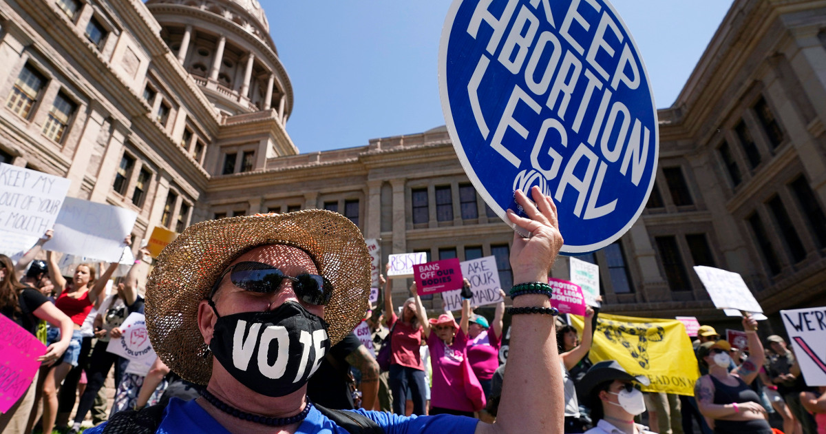 Texas Supreme Court puts on hold order that granted pregnant woman's request for abortion