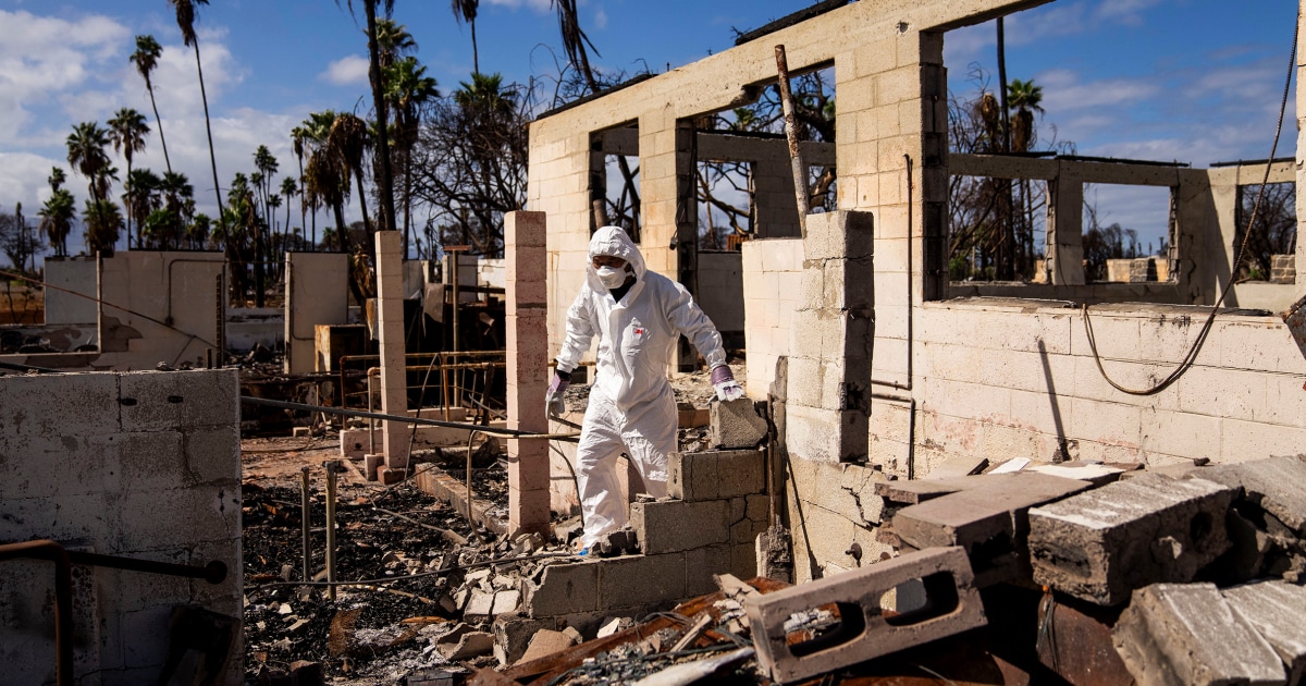 Heart of Hawaii’s historic Lahaina, burned in wildfire, reopens to residents and business owners