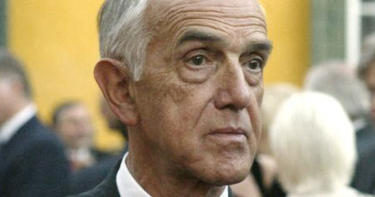 Gaston Glock, Austrian developer of the Glock handgun, dies at 94