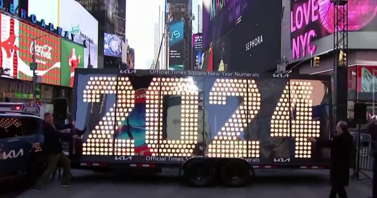 Security measures ramping up in Times Square ahead of New Year’s Eve
