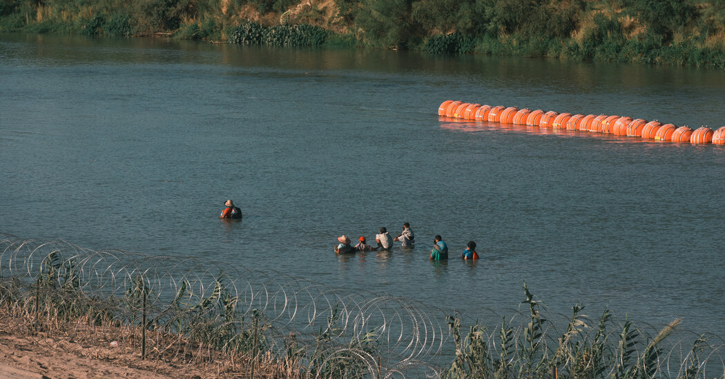Appellate Court Says U.S. Can’t Cut Through Texas Border Wire Along Rio Grande