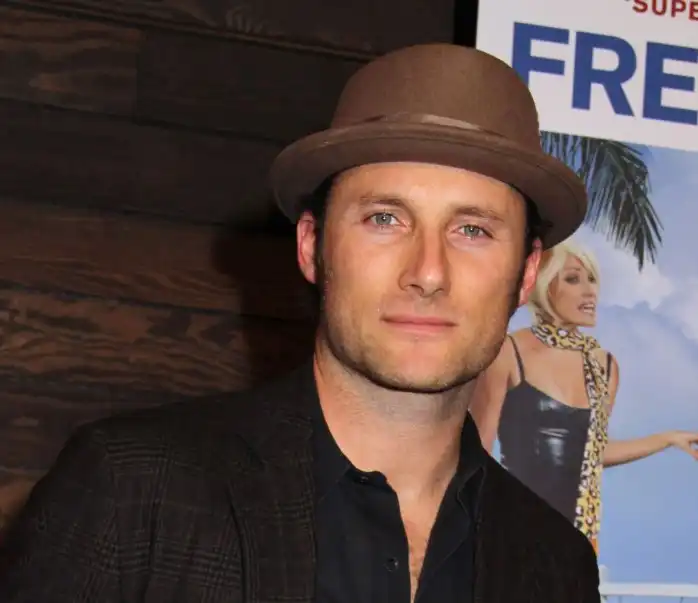 Chris Stills - Biography, Height & Life Story