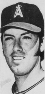 Dave Sells Biography, Age, Height, Wife, Net Worth and Family