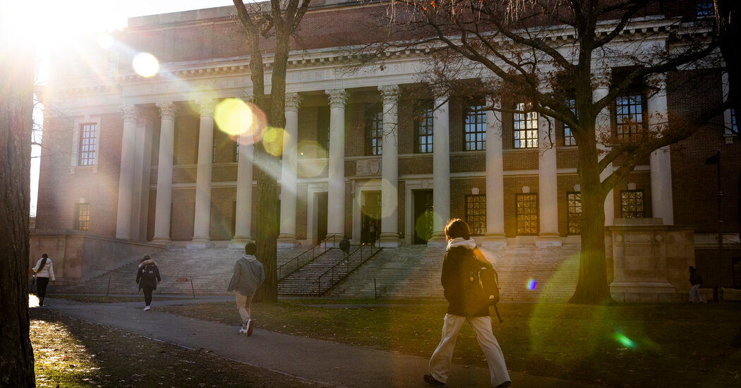 Debate Over Plagiarism Allegations Adds to Pressures at Harvard