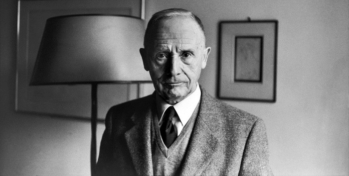 Henri Cartier-Bresson Bio, Early Life, Career, Net Worth and Salary