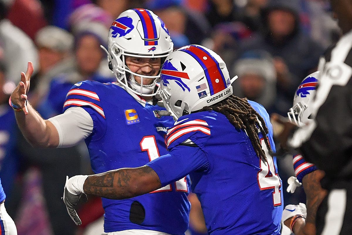 James Cook leads dominant rushing attack as Bills trample Cowboys 31-10