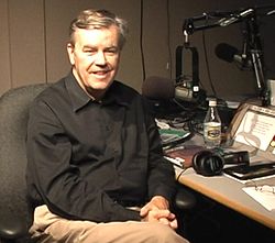 Jon Elliott Biography, Age, Height, Wife, Net Worth and Family