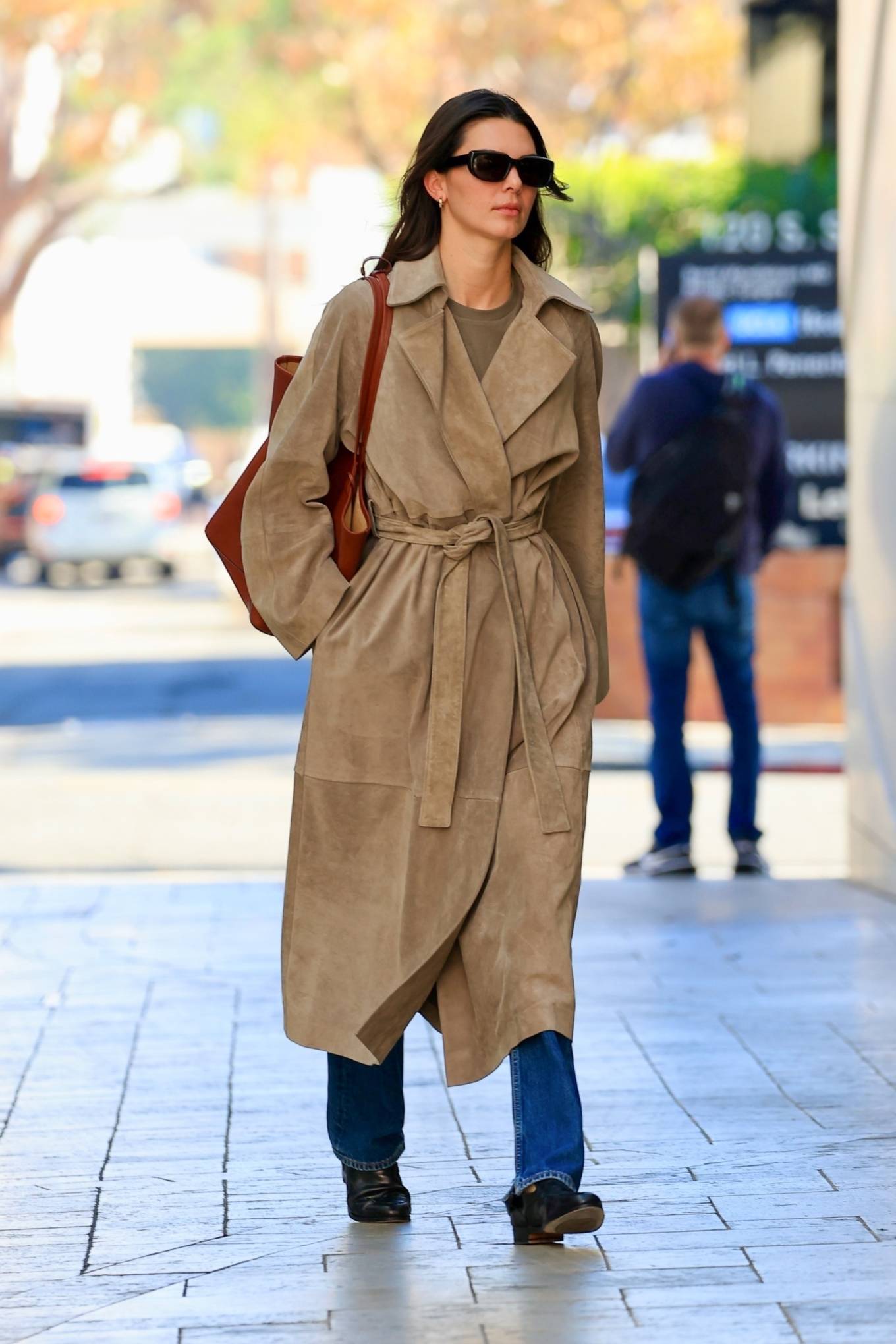 Kendall Jenner – Arriving at an office building in Beverly Hills
