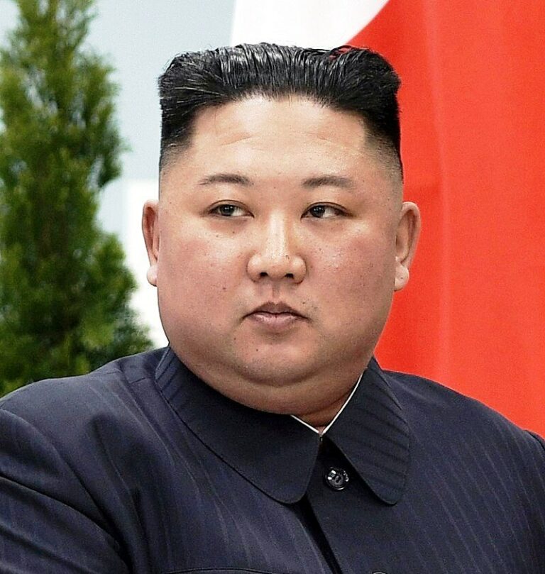 Kim Jong-un Bio, Early Life, Career, Net Worth and Salary