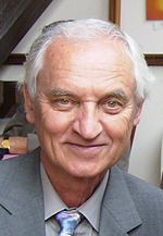 Lumír Ondřej Hanuš Biography, Age, Height, Wife, Net Worth and Family