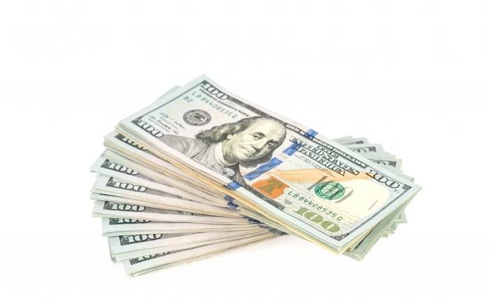 Max Game vs. Minimum Game : Online Machine Strategies