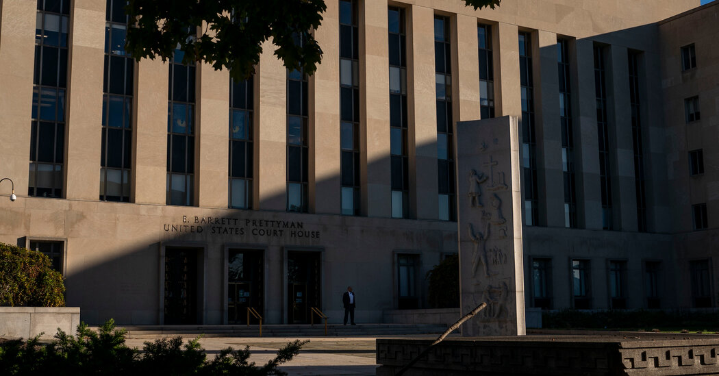 Trump Asks Appeals Court to Toss Election Case on Immunity Grounds