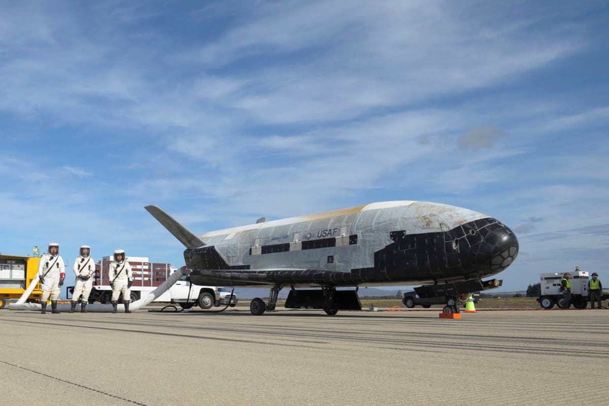 US launches unmanned space plane on secret mission expected to last years