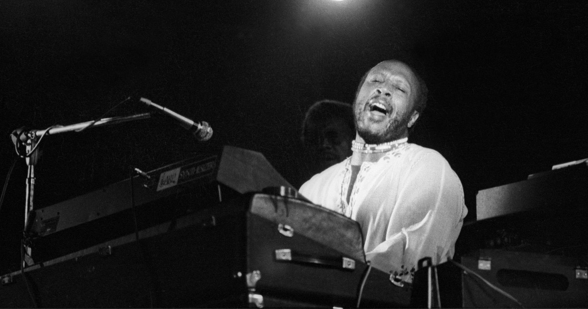 'Compared to What' performer Les McCann, a wellspring for hip-hop samples, dies at 88