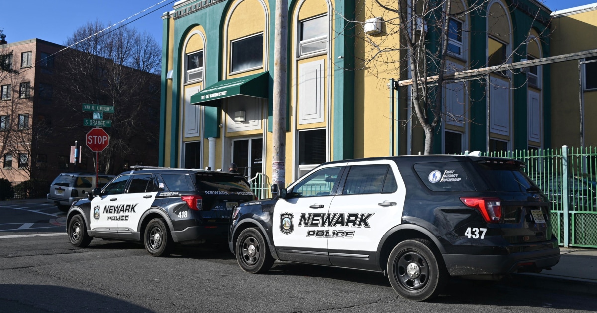 Imam is shot outside a mosque in Newark, N.J., officials say