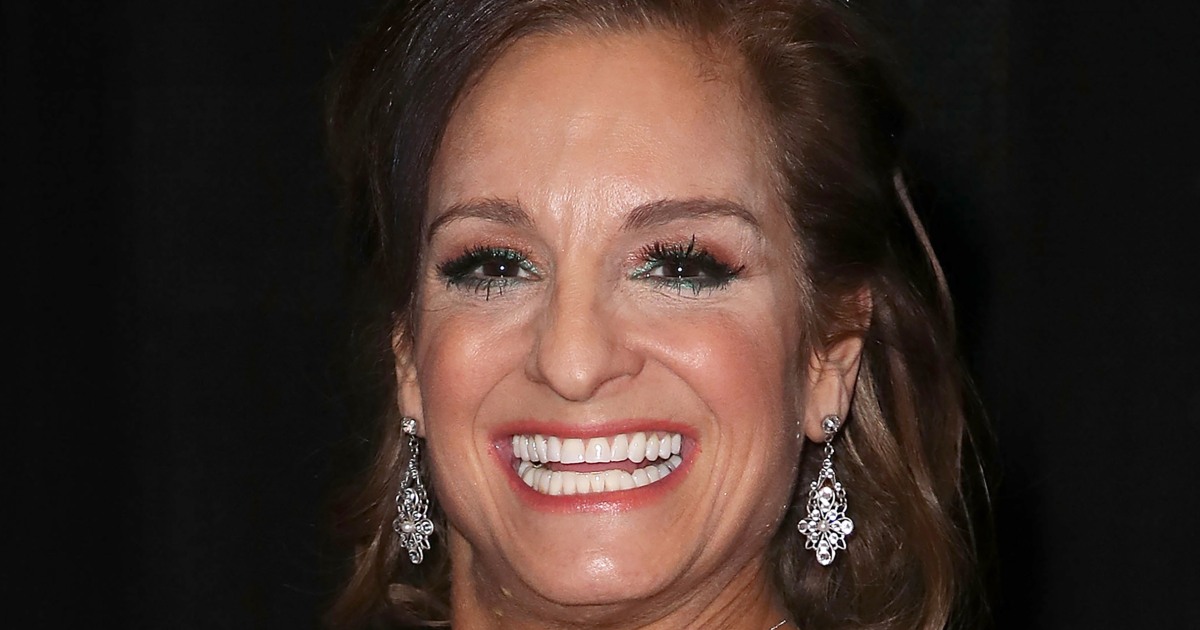 Olympic gold medalist Mary Lou Retton opens up about illness: 'They were about to put me on life support'