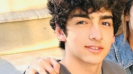 Hrehaan Roshan Height, Weight, Age, Education, Family