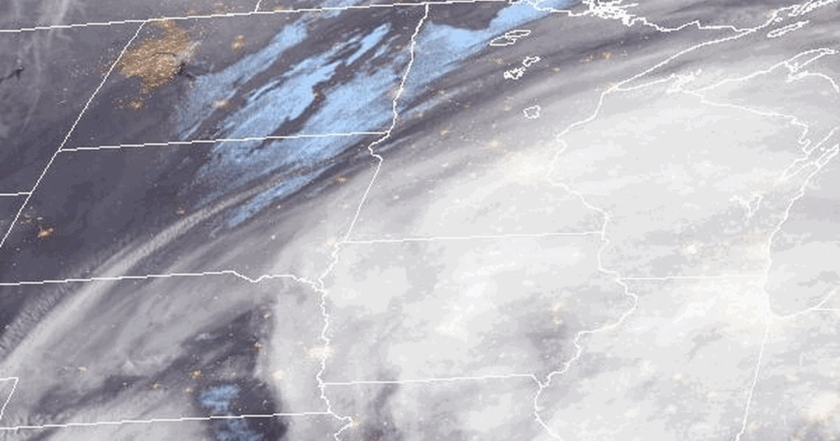 Blizzard conditions bear down on central U.S., closing schools and highways