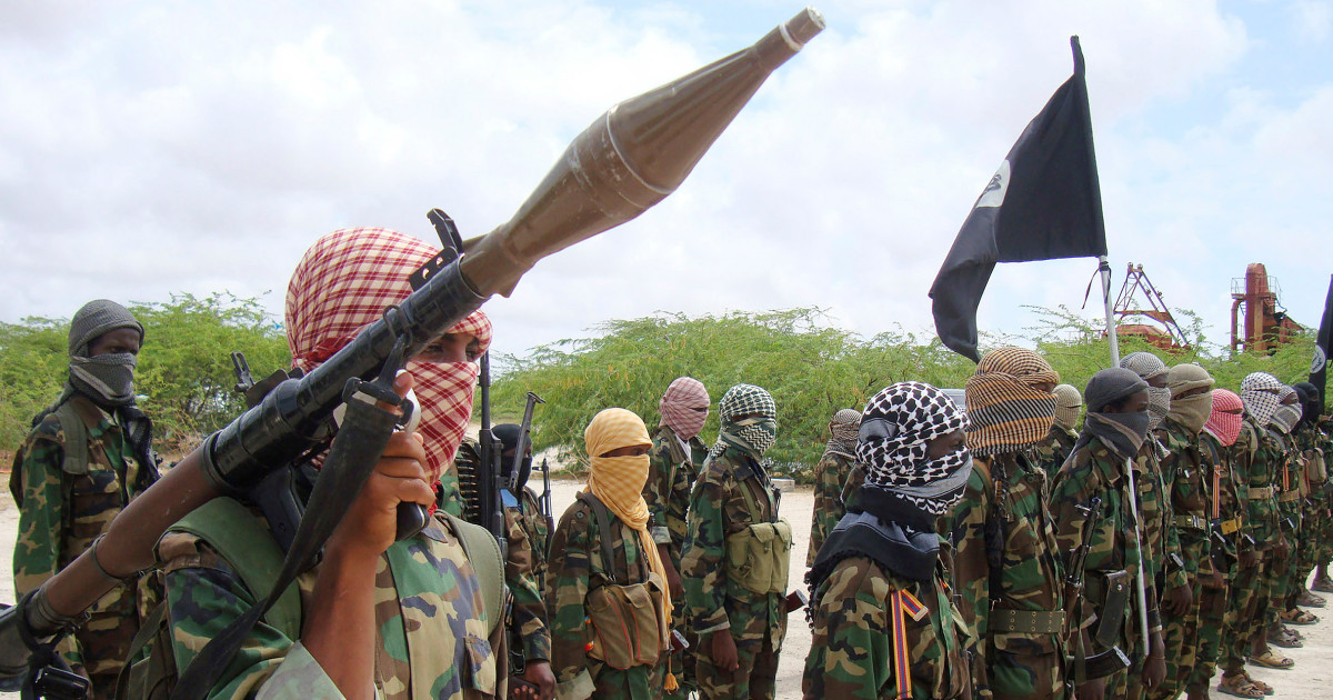 Somalia works to free U.N. helicopter passengers seized by al-Shabab militants