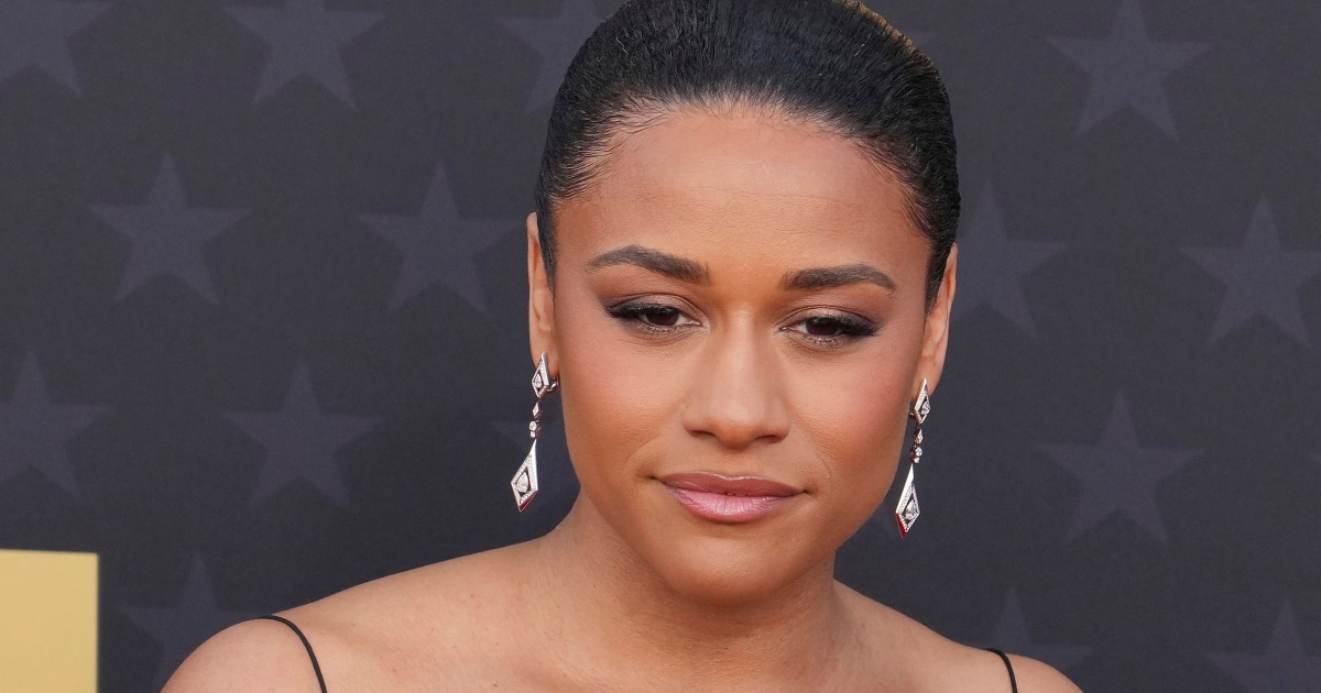 Ariana DeBose slams Critics Choice Awards joke about her singing abilities
