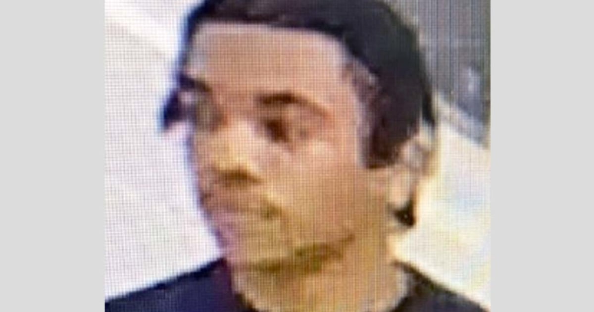 Teen charged with murder escapes en route to hospital in Philadelphia