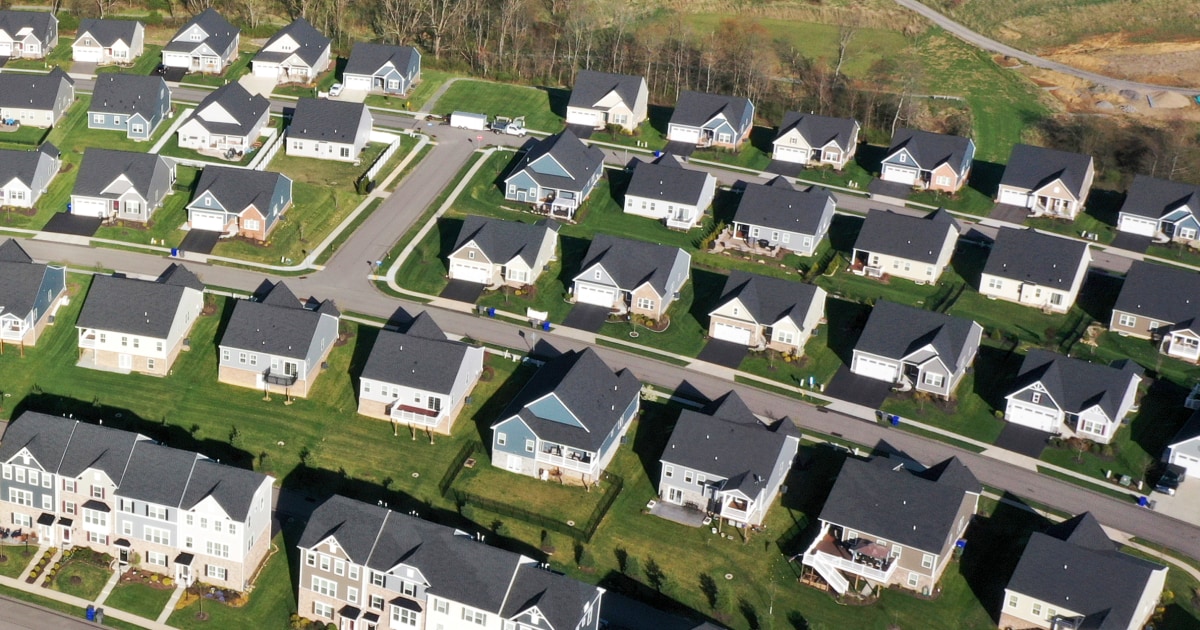 A silver lining from high mortgage interest rates: Bigger deductions on this year’s taxes