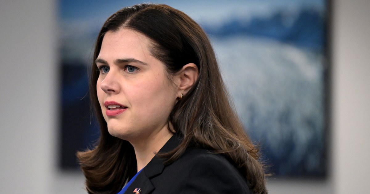 Colorado secretary of state urges Supreme Court to keep Trump off the ballot