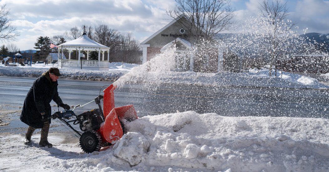 After a Warmer Thursday, Bitter Cold Will Return Across the U.S.
