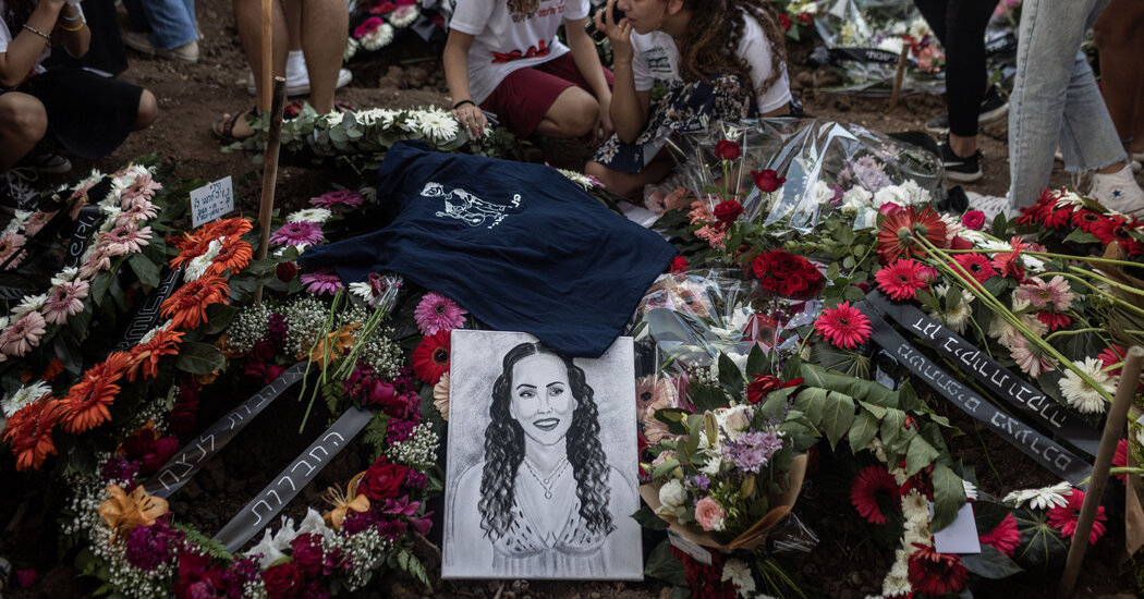 C.I.A. Homes In on Hamas Leadership, U.S. Officials Say